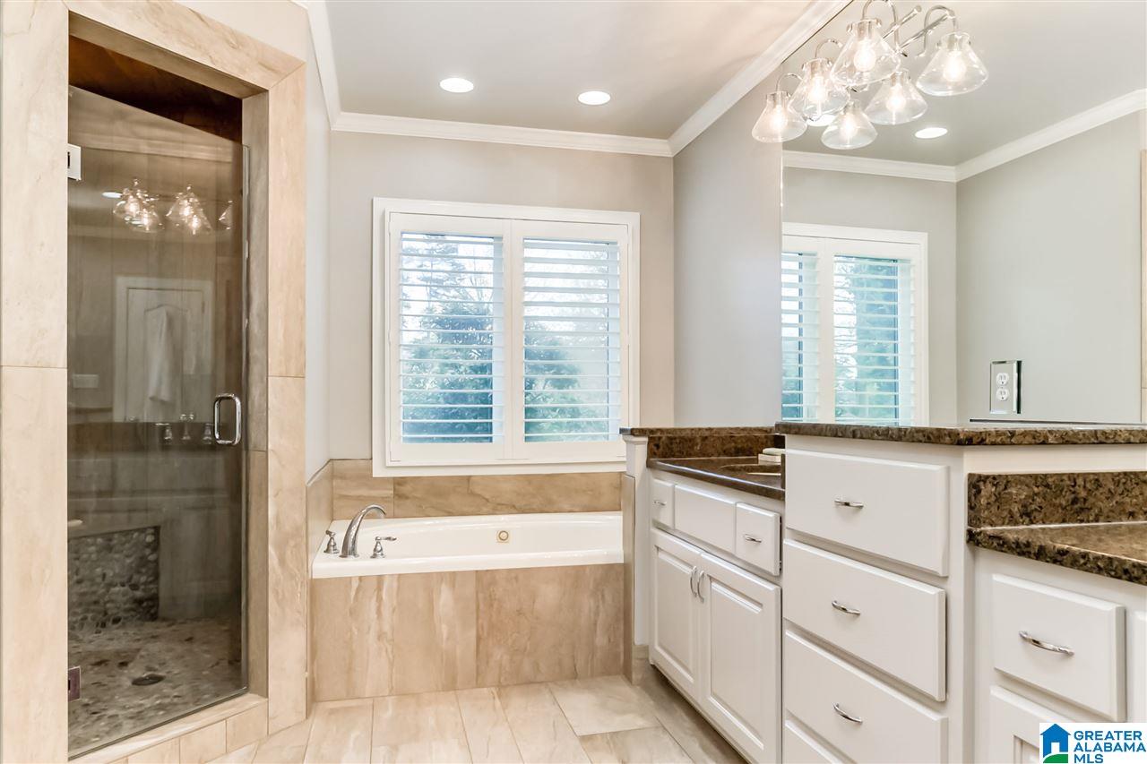 2445 Shades Crest Road Birmingham, AL 35216 - Photo 30 of 47