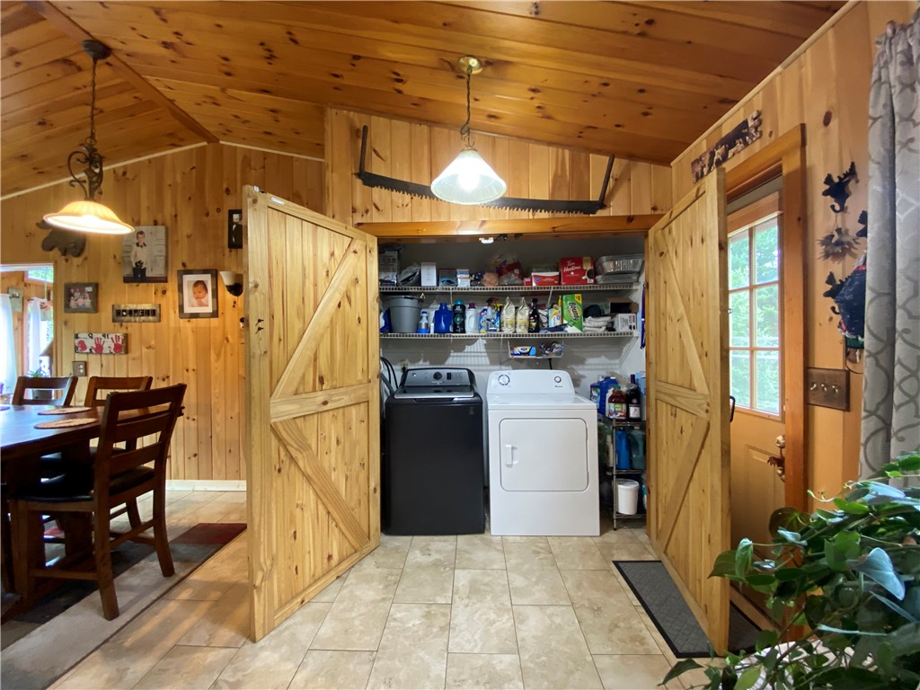 83 Vaughn Hollow Road Coventry, RI 02827 - Photo 16 of 44