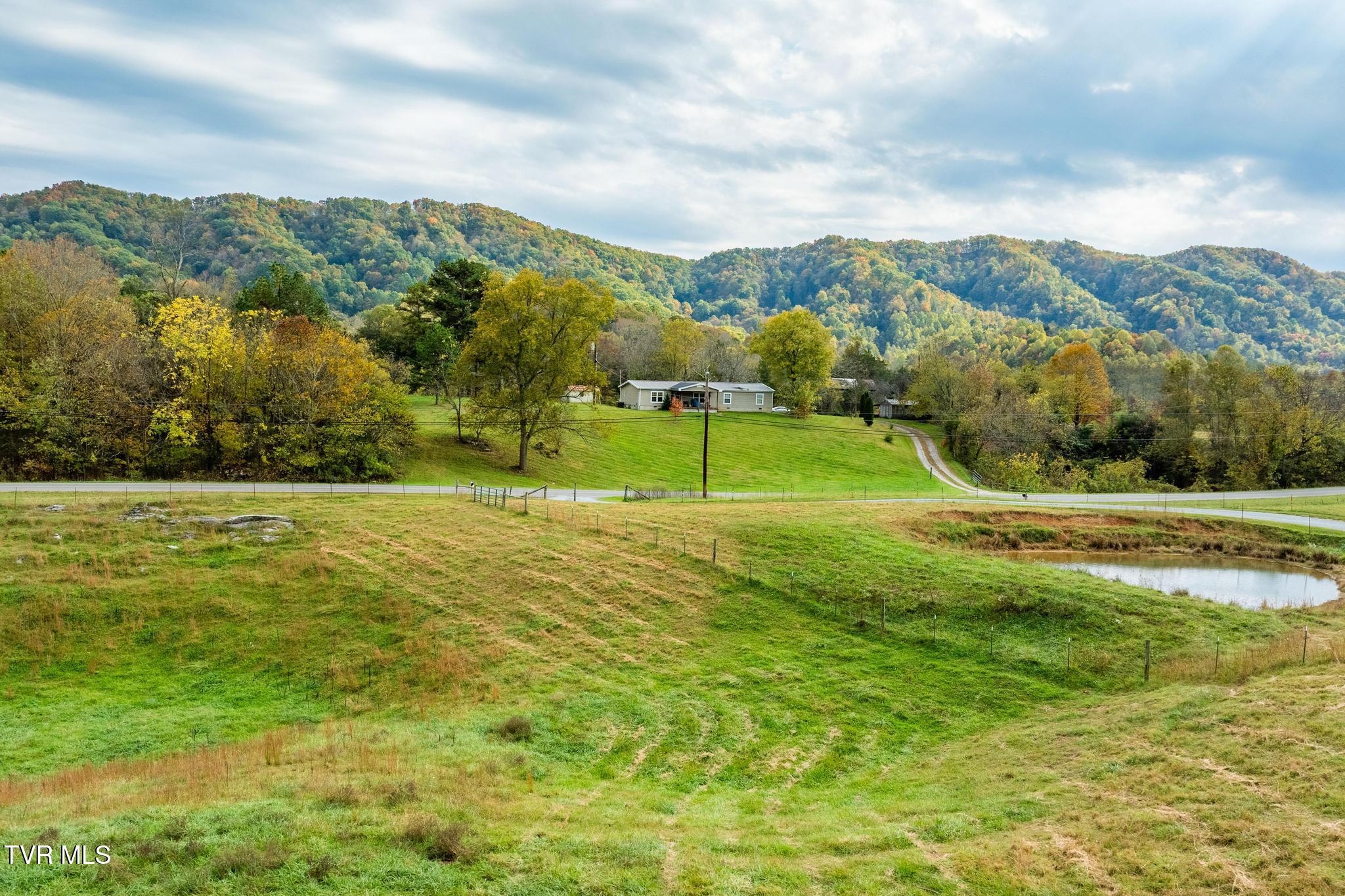 348 Clinch Valley Road Eidson, TN 37731 - Photo 39 of 120 348 Clinch Valley Rd (29 of 116)