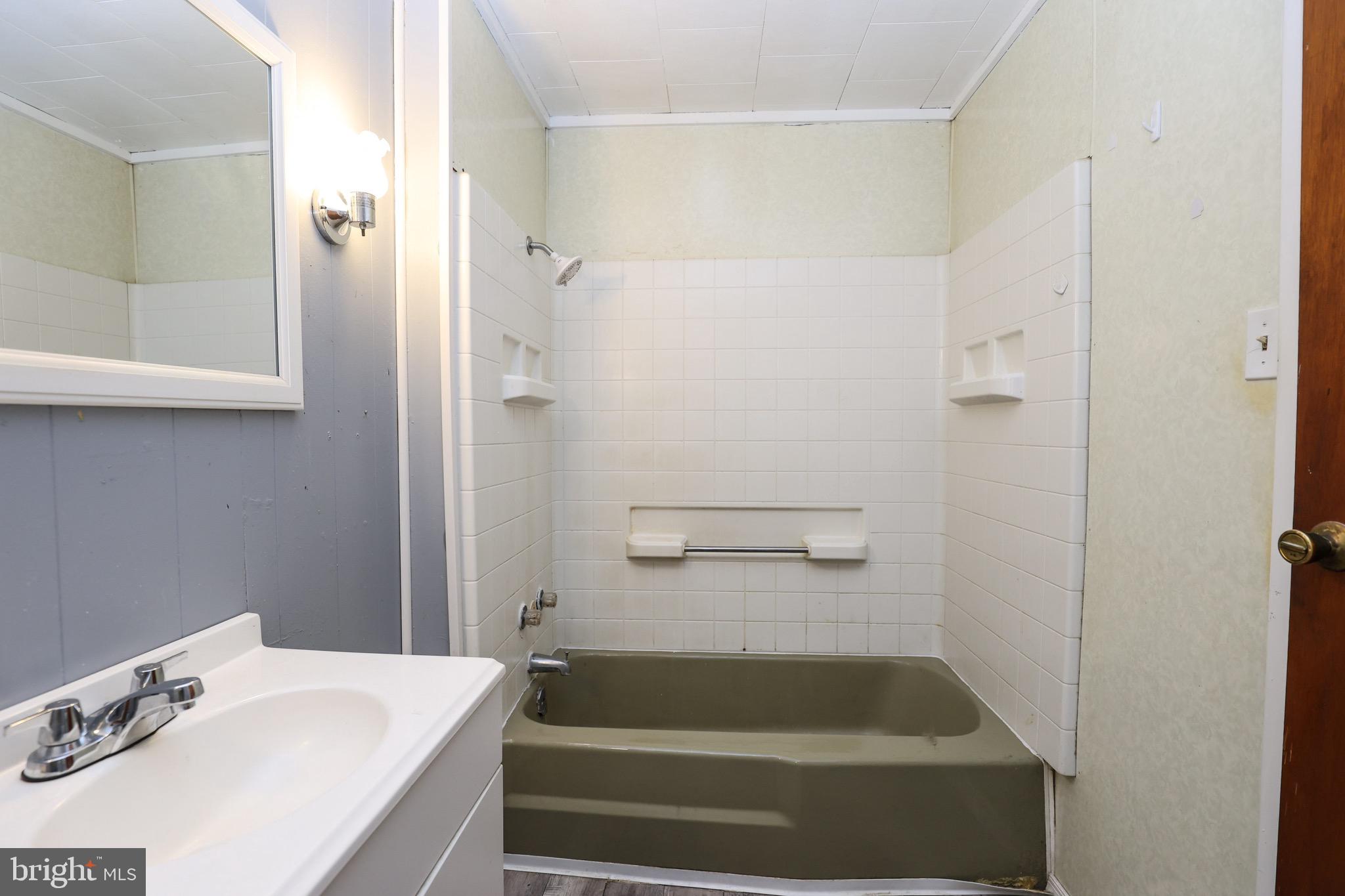 1615 Walnut Street Ashland, PA 17921 - Photo 14 of 22