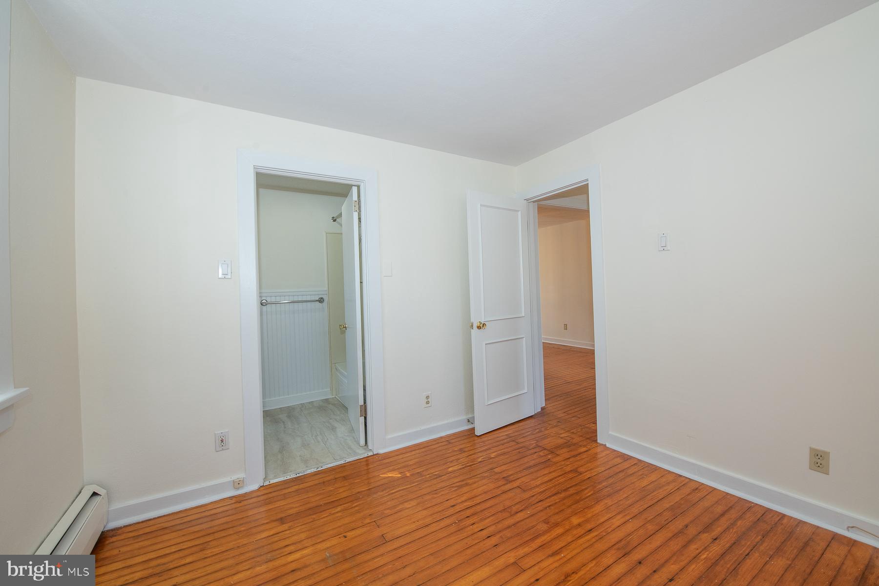 19 Meetinghouse Road Hatboro, PA 19040 - Photo 23 of 62 Cottage Bedroom