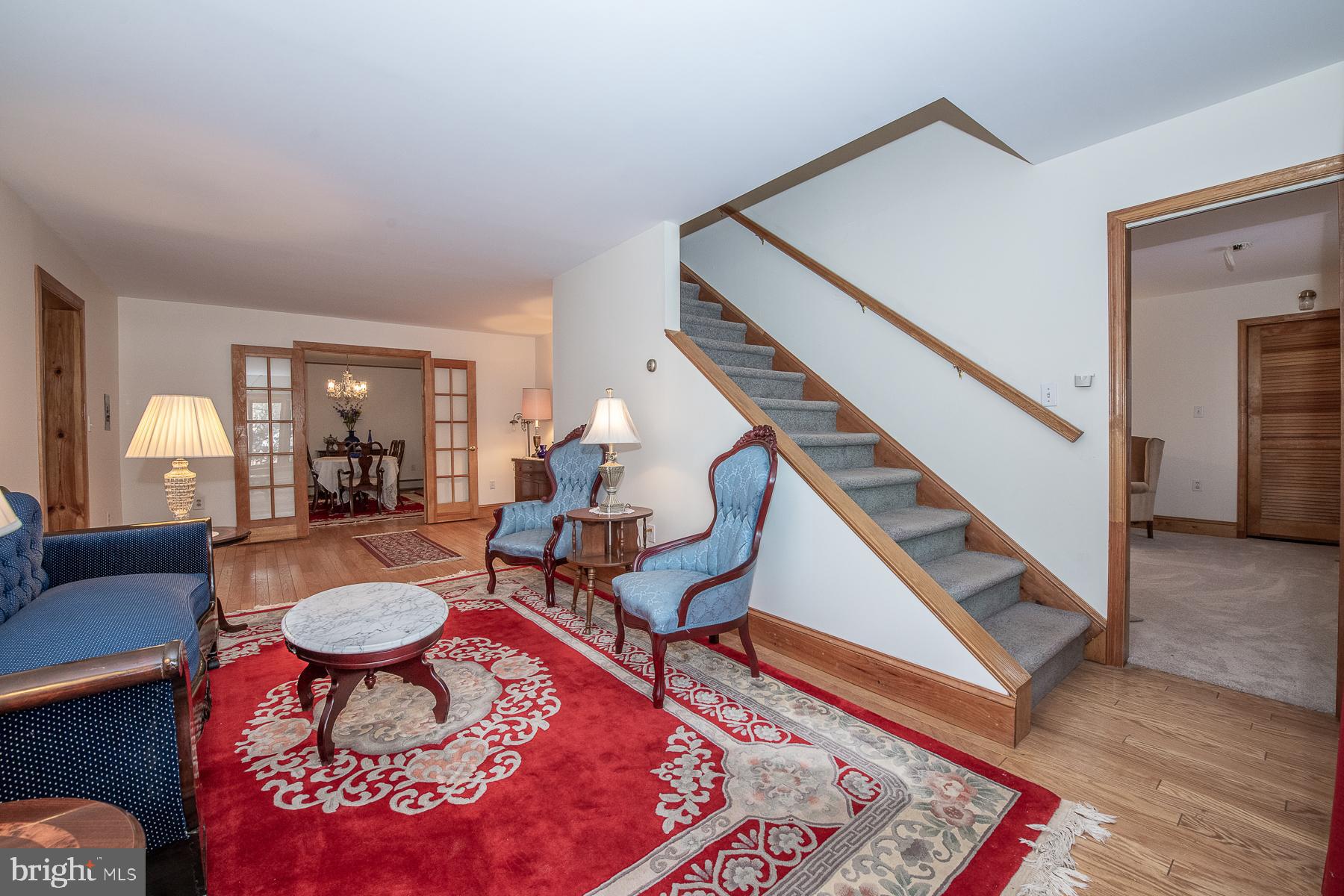 19 Meetinghouse Road Hatboro, PA 19040 - Photo 34 of 62 White House Living Room