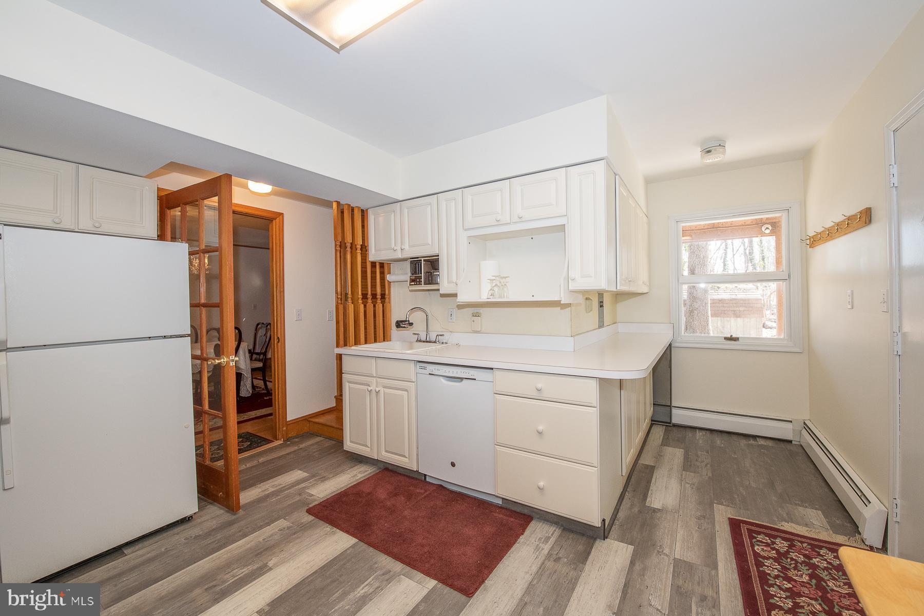 19 Meetinghouse Road Hatboro, PA 19040 - Photo 40 of 62 White House Kitchen