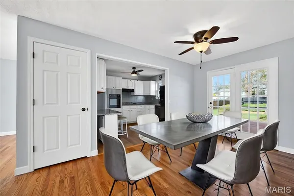 $305,000 | 12030 Bennington Place, Maryland Heights, MO 63043