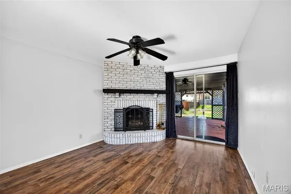 $305,000 | 12030 Bennington Place, Maryland Heights, MO 63043