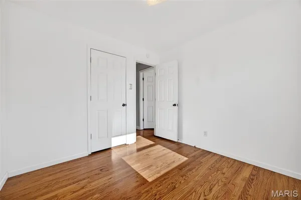 $305,000 | 12030 Bennington Place, Maryland Heights, MO 63043