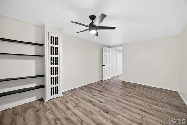$305,000 | 12030 Bennington Place, Maryland Heights, MO 63043