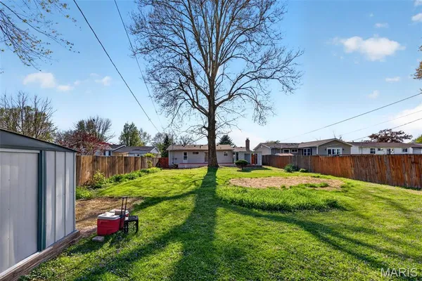 $305,000 | 12030 Bennington Place, Maryland Heights, MO 63043
