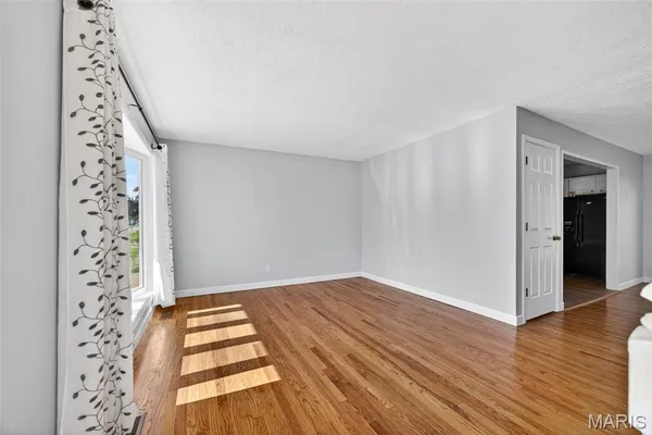 $305,000 | 12030 Bennington Place, Maryland Heights, MO 63043