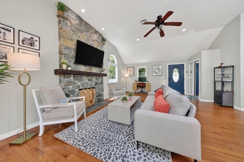330 Spring Street Rockland, MA 02370 - Photo 9 of 39