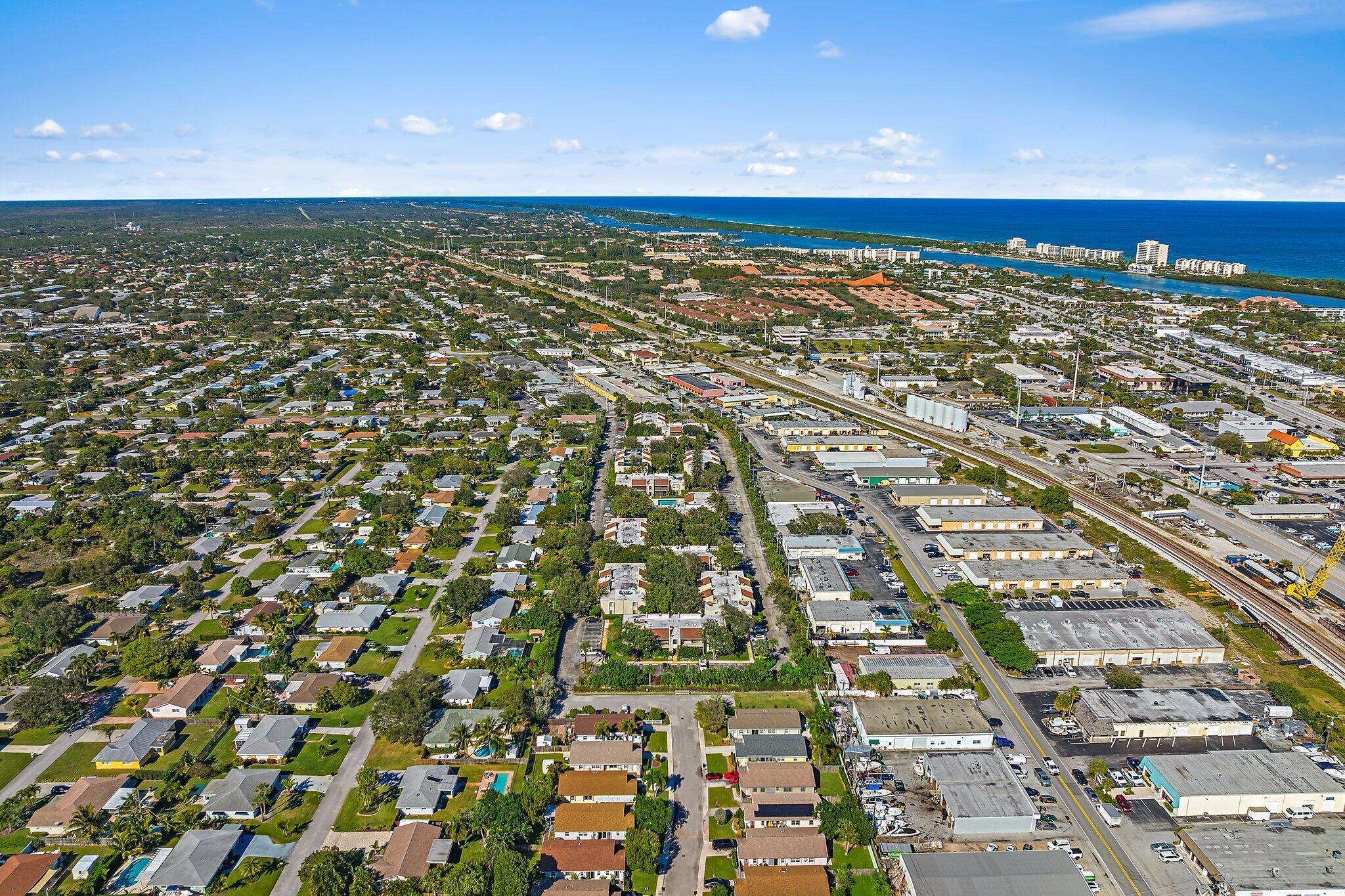 150 Pineview Road, Unit G8 Jupiter, FL 33469 - Photo 37 of 45 007-150PineviewRd-Tequesta-FL-SMALL