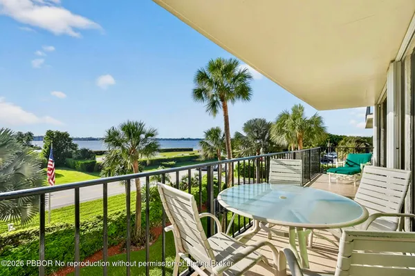 $730,000 | 3460 South Ocean Boulevard, Unit 209, Palm Beach, FL 33480