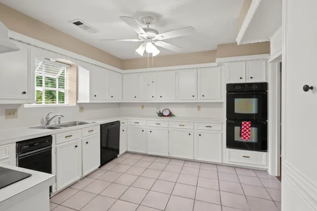 $425,000 | 3402 Candleridge Drive, Spring, TX 77388