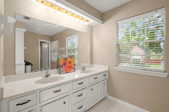 $425,000 | 3402 Candleridge Drive, Spring, TX 77388