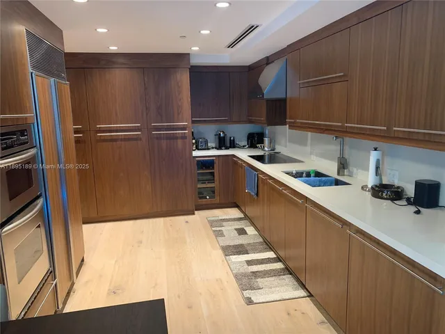 $2,150,000 | 9401 Collins Avenue, Unit 305, Surfside, FL 33154