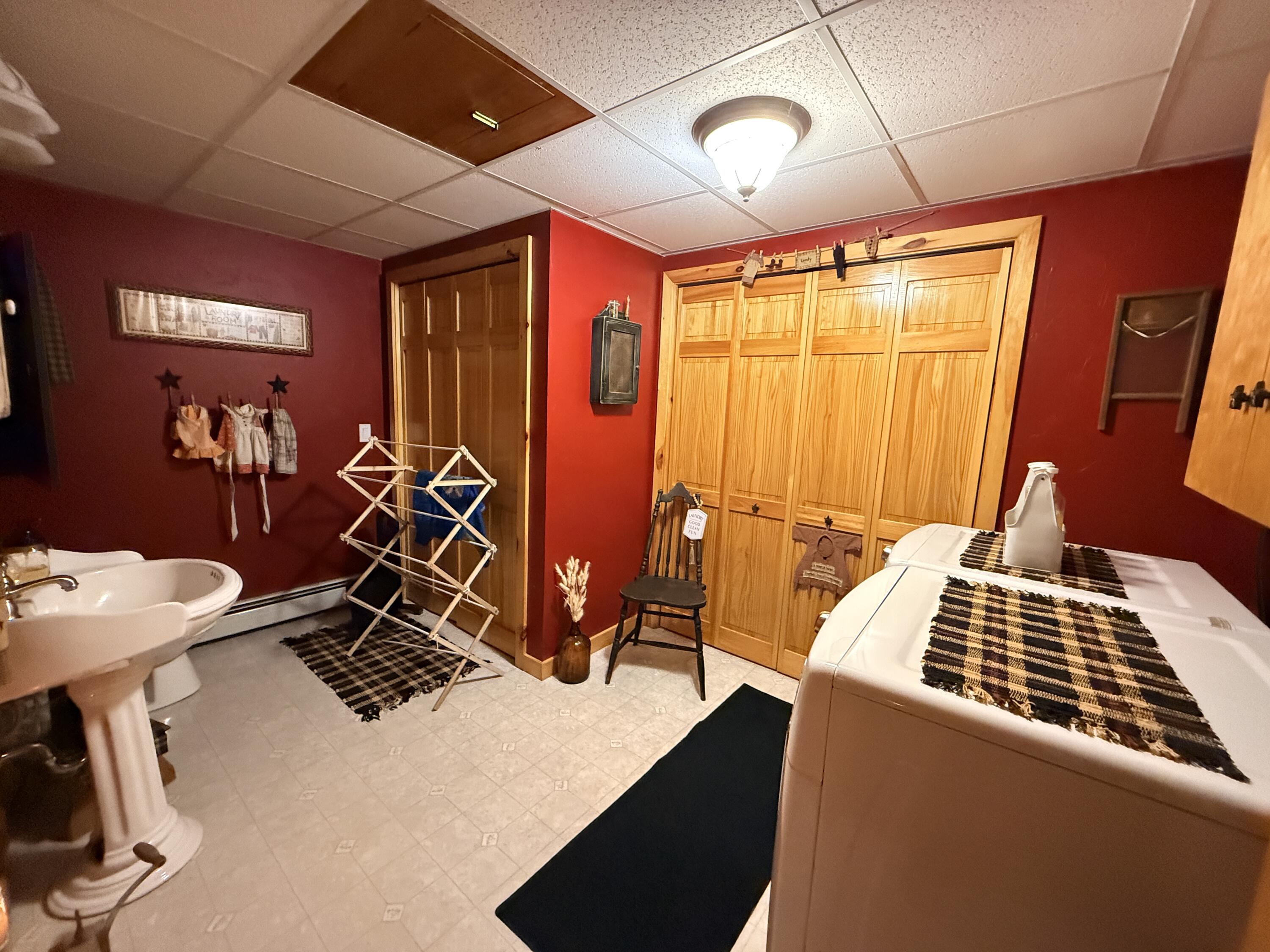 555 Hinckley Road Clinton, ME 04927 - Photo 21 of 39 IMG_1736