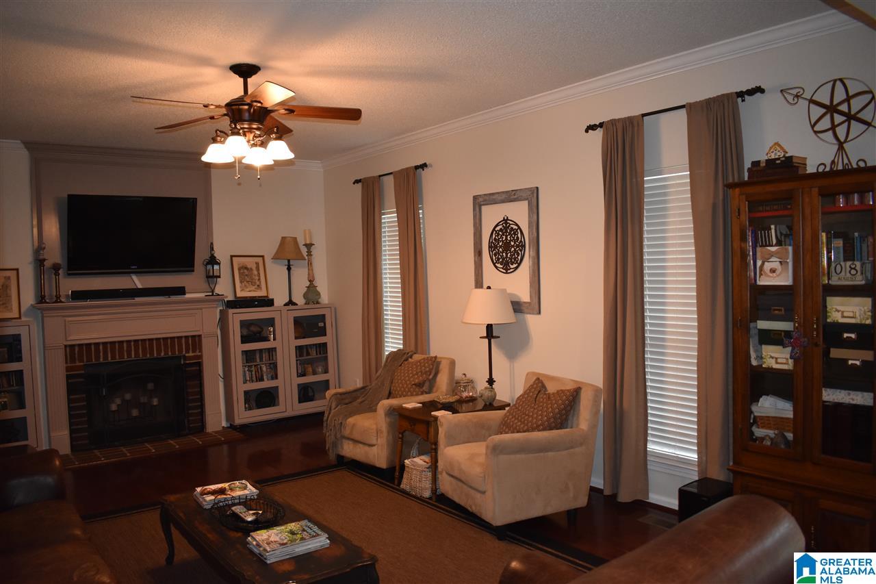 609 Park Forest Lane Alabaster, AL 35007 - Photo 15 of 40