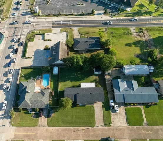 $225,000 | 809 Garden Lane, Lake Charles, LA 70605