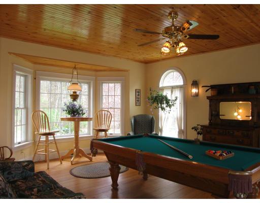 64 Rondeau Street Palmer, MA 01069 - Photo 13 of 29 Gallery Image 13