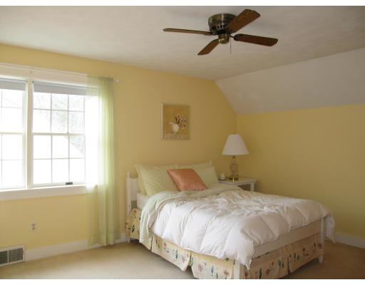 64 Rondeau Street Palmer, MA 01069 - Photo 25 of 29 Gallery Image 25