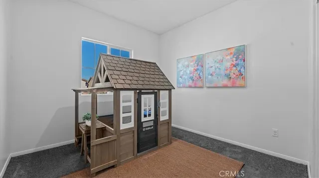 a view of utility room