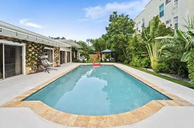 $7,850 | 228 Flagler Lane, West Palm Beach, FL 33407