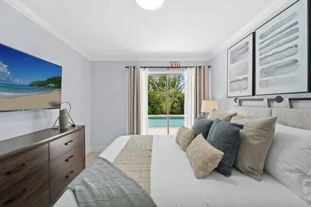 a view of a workspace with furniture