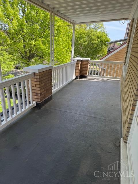 4925 Ralph Avenue Cincinnati, OH 45238 - Photo 17 of 20