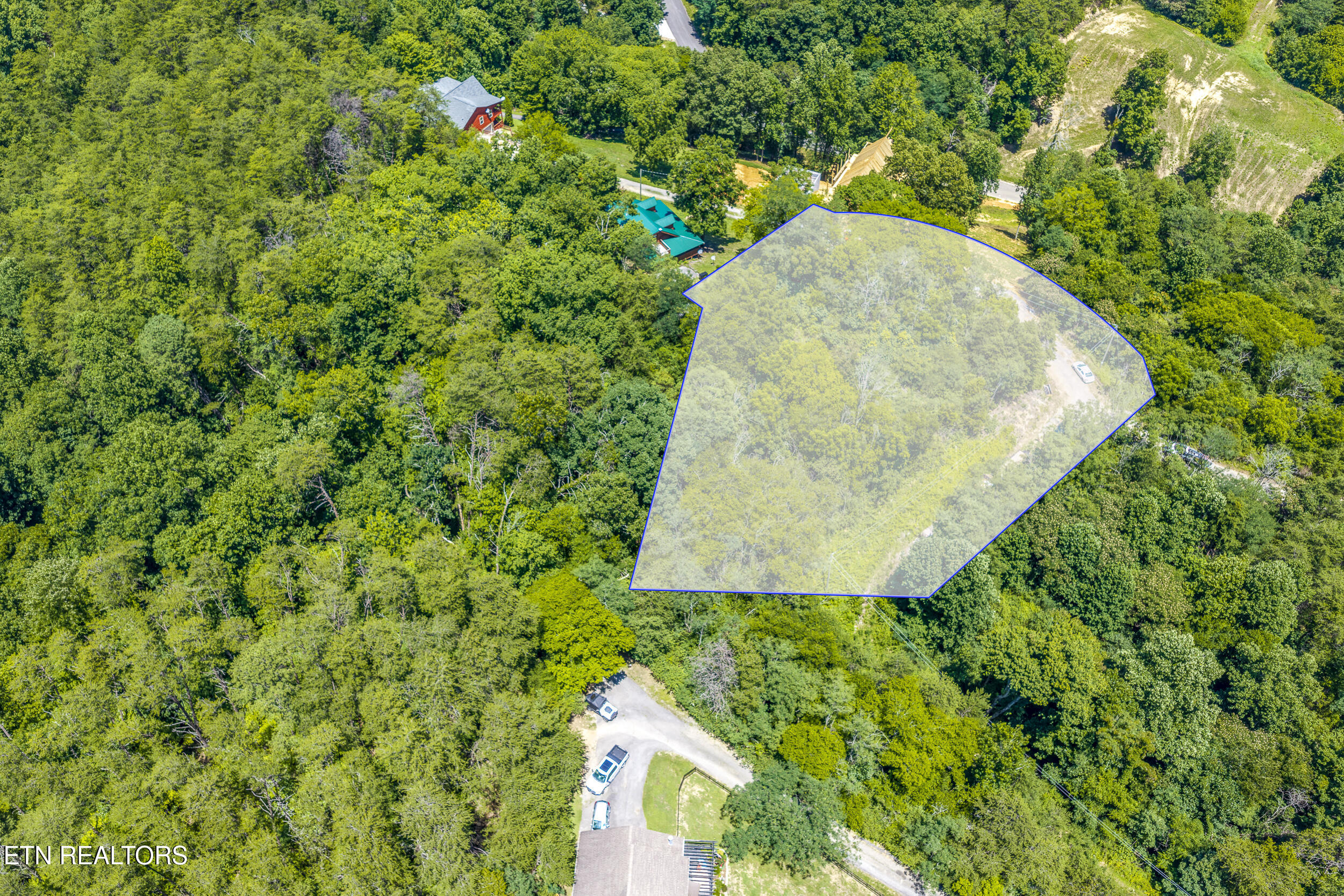 Raejon Way Sevierville, TN 37862 - Photo 12 of 39 DJI_20260702143134_0354_D-HDRm