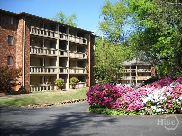 $1,300 | 174 Talmadge Street, Unit 15, Athens, GA 30605