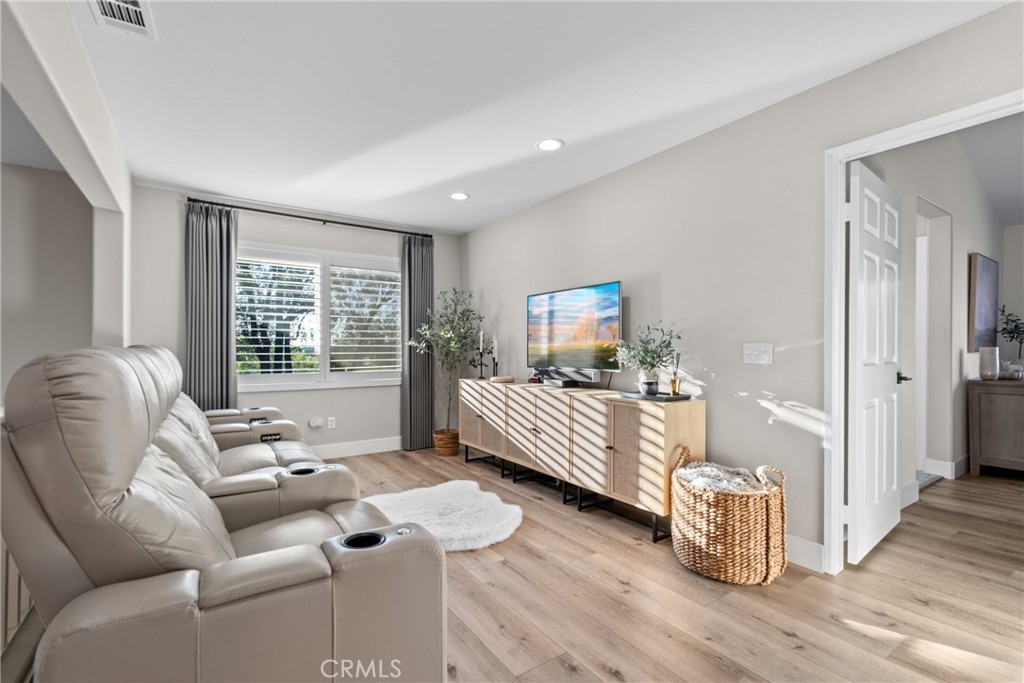 3 Sunny Slope Rancho Santa Margarita, CA 92688 - Photo 18 of 38