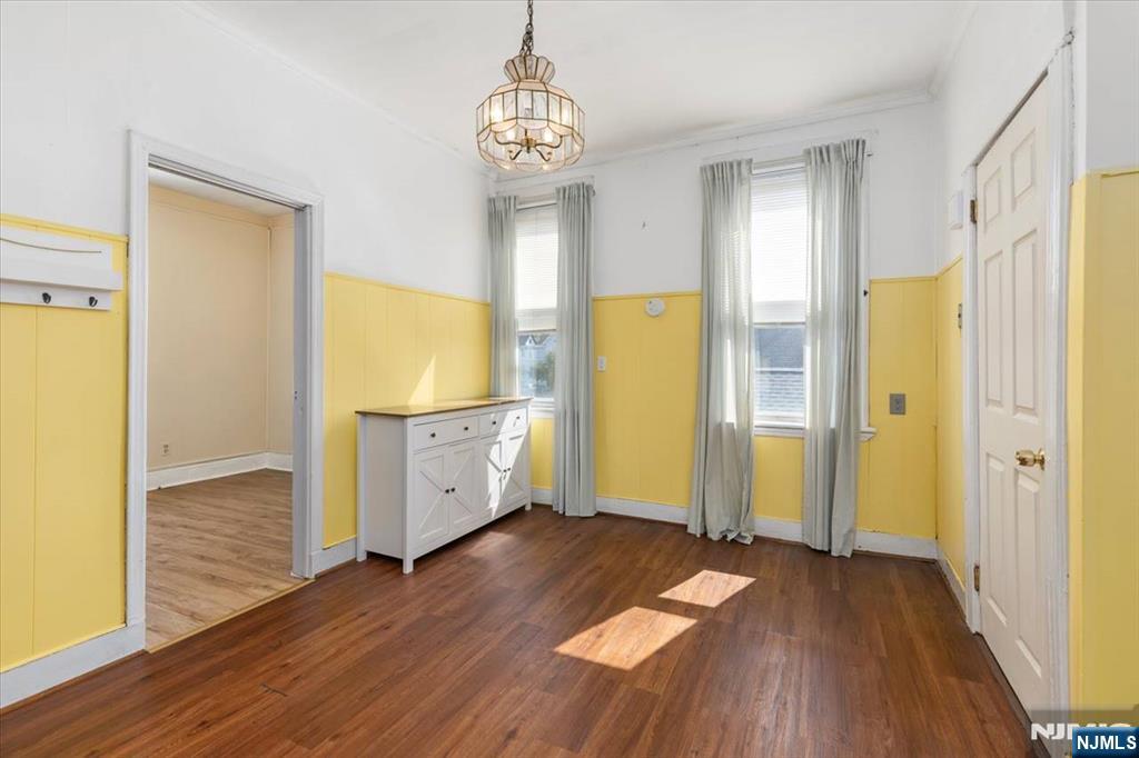 341 Grove Street East Rutherford, NJ 07073 - Photo 15 of 30 Gallery Image 15