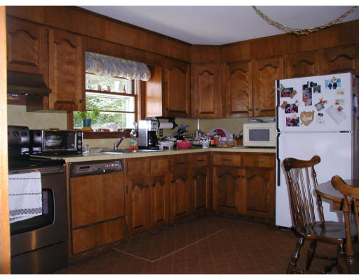 16 Gardner Road Easton, MA 02356 - Photo 4 of 8 Gallery Image 4