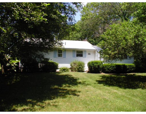 16 Gardner Road Easton, MA 02356 - Photo 7 of 8 Gallery Image 7