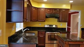 6770 Baron Road McLean, VA 22101 - Photo 2 of 81 Gallery Image 2