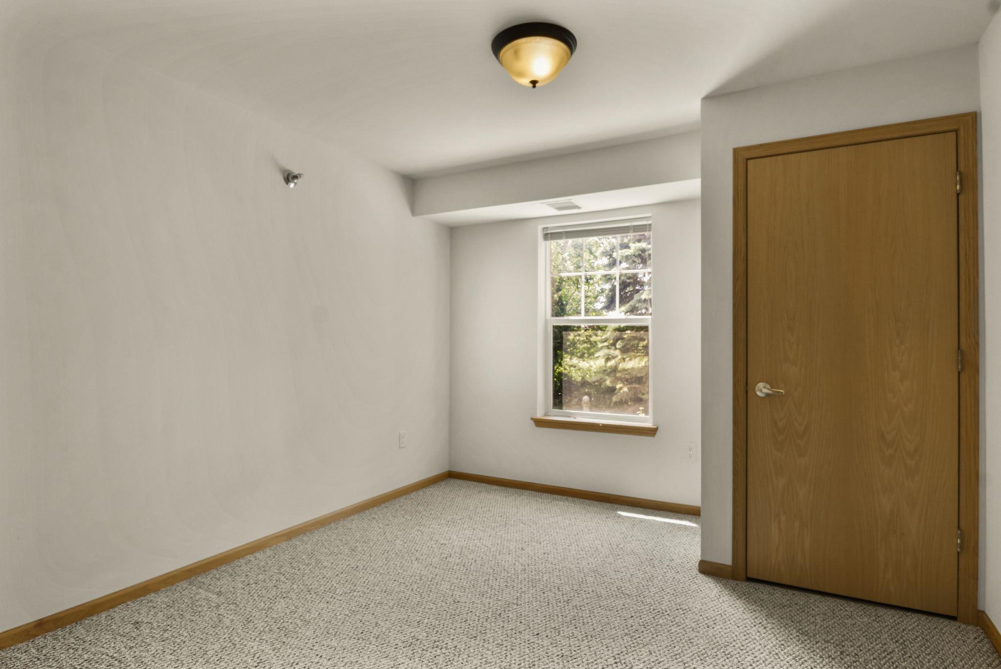 6801 Parkside Circle Windsor, WI 53532 - Photo 30 of 41