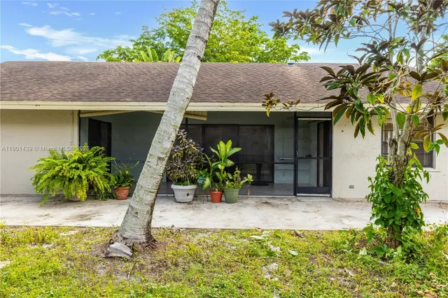 $480,000 | 3131 Northwest 106th Avenue, Sunrise, FL 33351