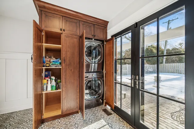 $5,500 | 525 West Deerpath Road, Lake Forest, IL 60045