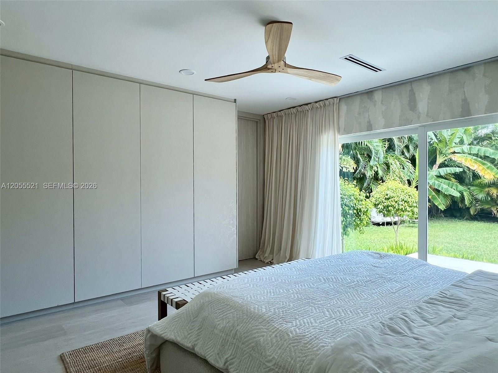 4515 Alton Road Miami Beach, FL 33140 - Photo 16 of 23