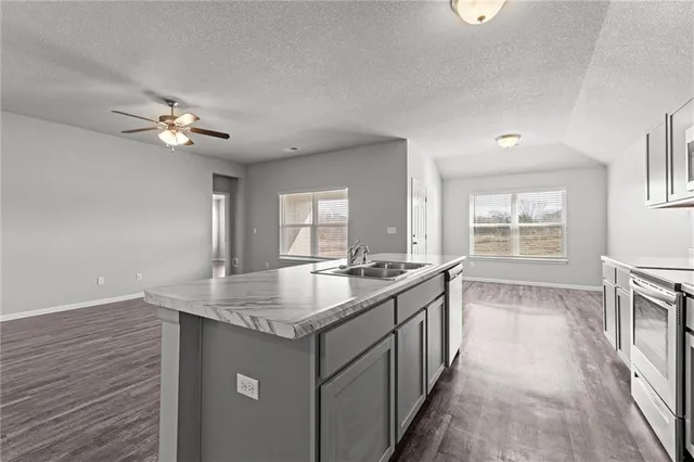 $337,500 | 21837 South Franklin Street, Spring Hill, KS 66083