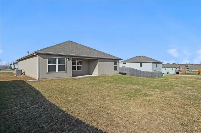 $337,500 | 21837 South Franklin Street, Spring Hill, KS 66083