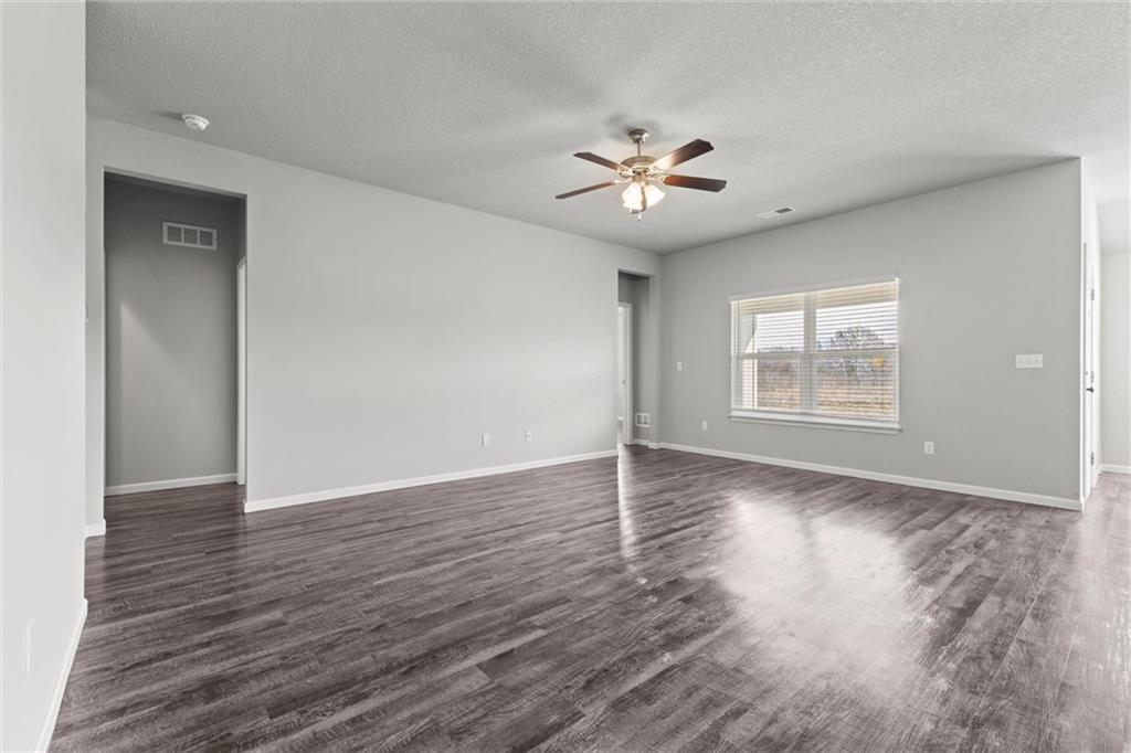 21837 South Franklin Street Spring Hill, KS 66083 - Photo 5 of 26