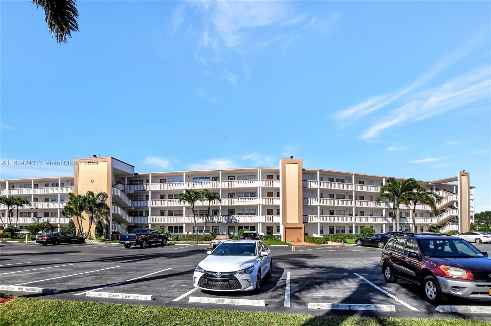 4048 Cornwall C, Unit 4048 Boca Raton, FL 33434 - Photo 23 of 57