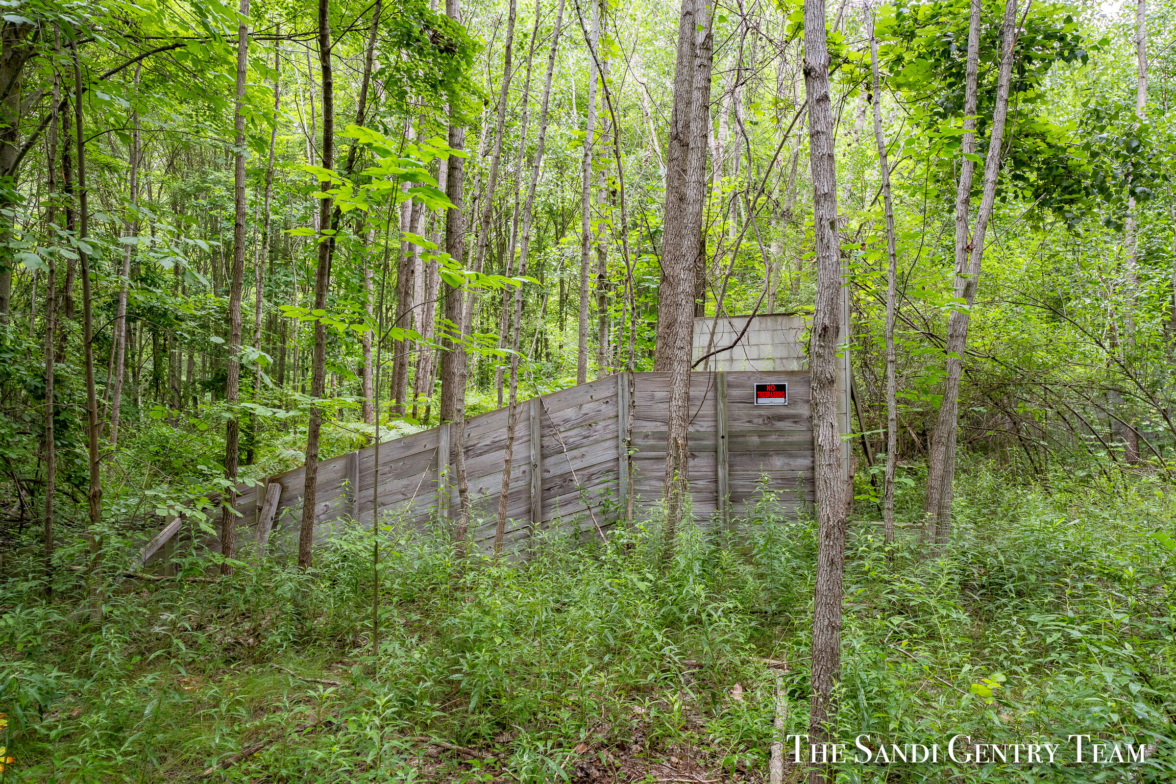 0 Hidden Cove Road Fruitport, MI 49415 - Photo 11 of 37 AIV00283-HDR