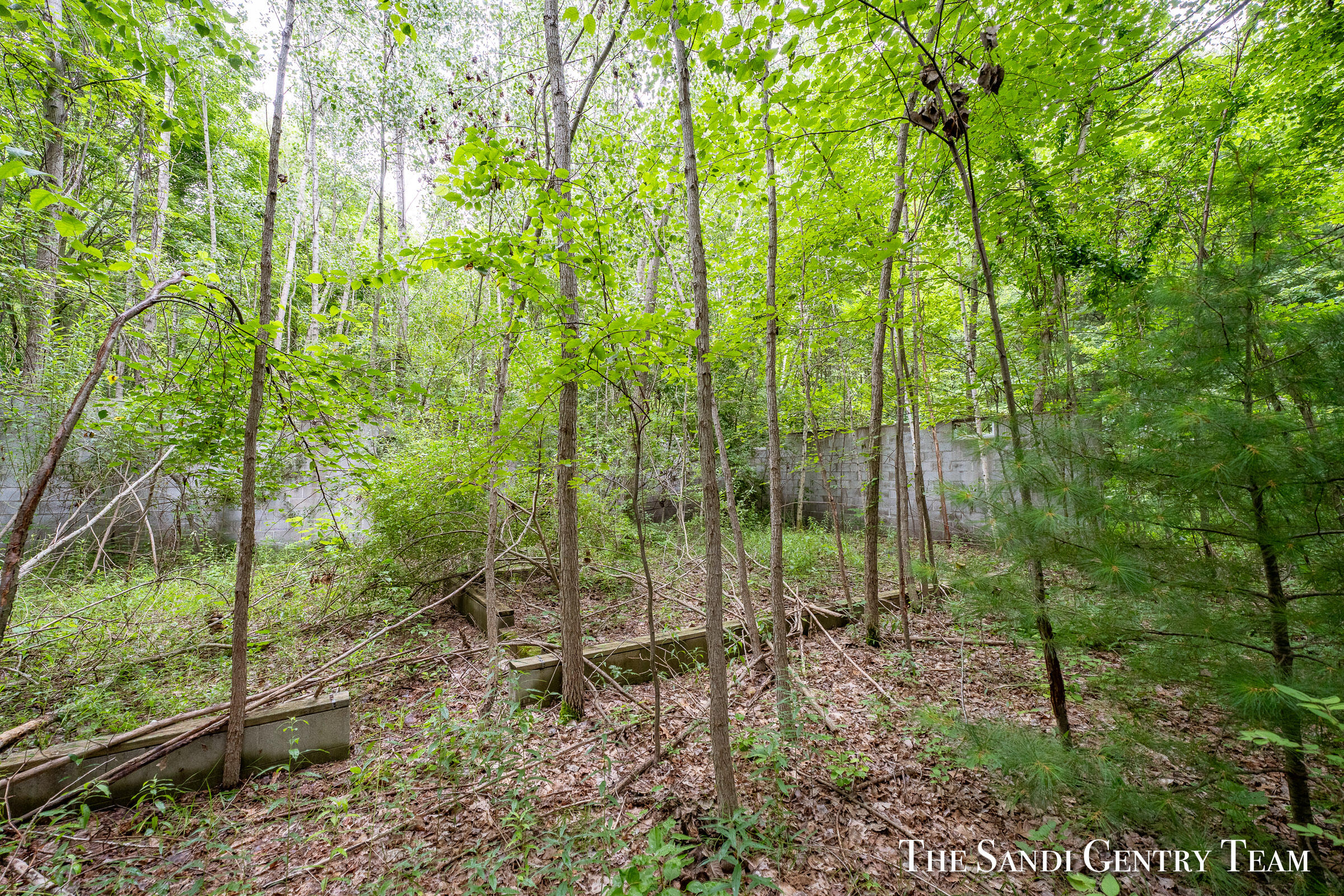 0 Hidden Cove Road Fruitport, MI 49415 - Photo 14 of 37 AIV00298-HDR