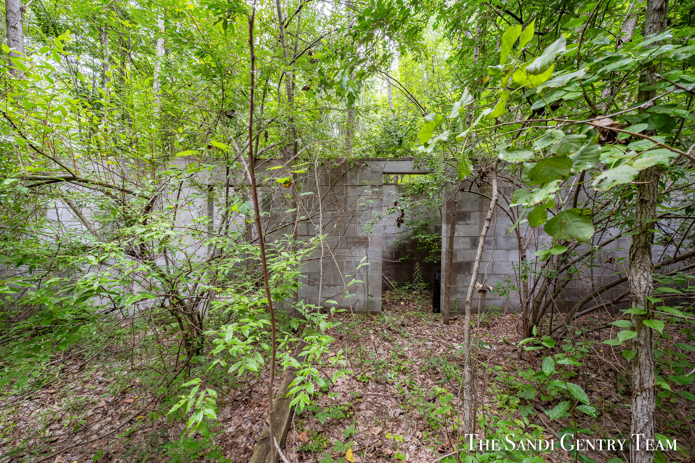 0 Hidden Cove Road Fruitport, MI 49415 - Photo 18 of 37 AIV00313-HDR