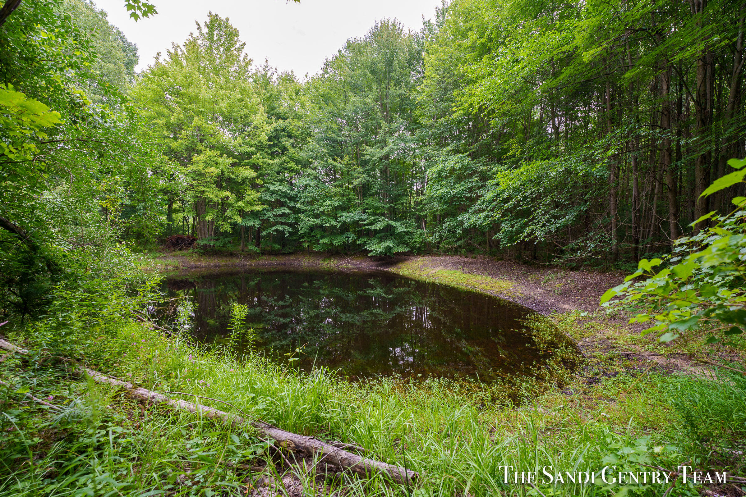 0 Hidden Cove Road Fruitport, MI 49415 - Photo 34 of 37 AIV00334-HDR