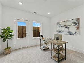 4808 Cochran Street Houston, TX 77009 - Photo 14 of 17 1st floor bedroom/ study