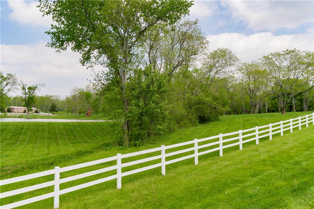 23706 Northeast Colbern Road Lee's Summit, MO 64064 - Photo 4 of 8