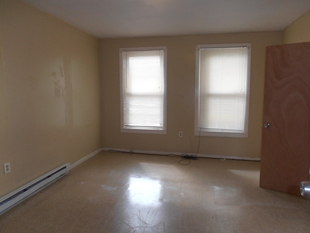 39-41 Eastern Avenue Springfield, MA 01109 - Photo 13 of 29 Gallery Image 13